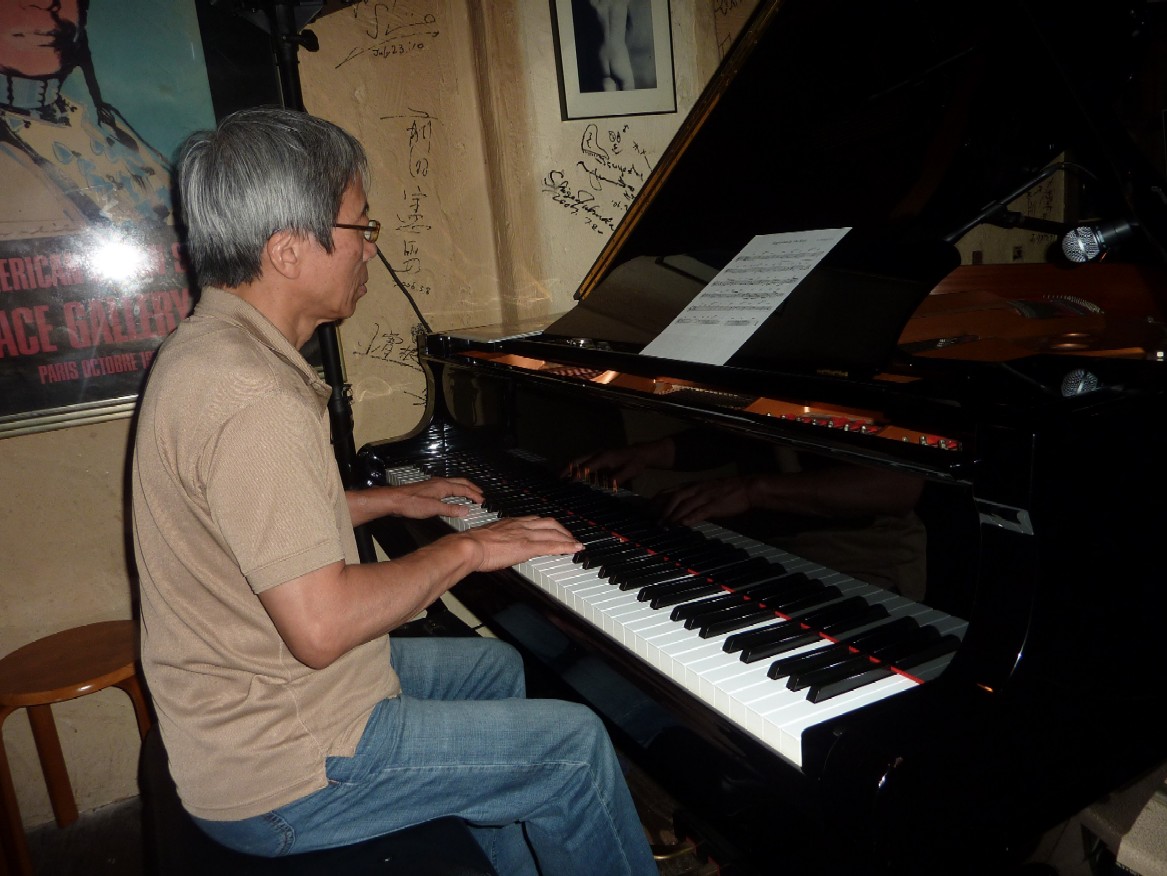 2012-09-10　9月12日の「Jazz Conversation」_e0021965_2252325.jpg