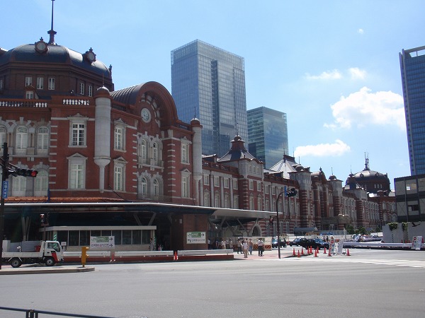 東京駅にて・・・・勝手にモデル(過去記事)_c0087396_418318.jpg