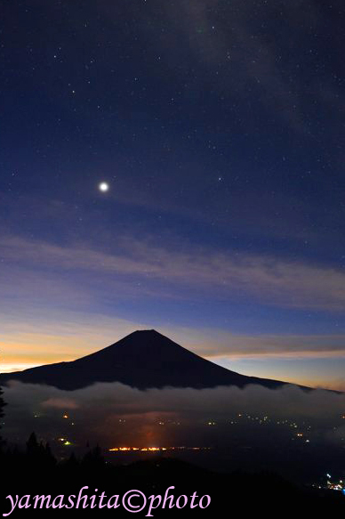 ９月１０日に猪ノ頭林道からの夜間撮影・遠望富士山をＵＰしました。_a0158609_1764354.jpg
