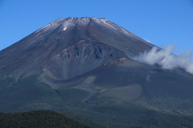 2012年富士山の初冠雪！_a0188405_19253533.jpg