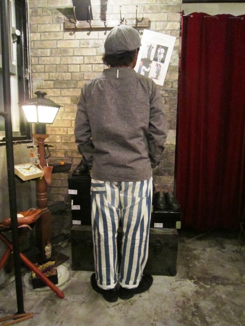 ANACHRONORM \"Shirts-dardigan\" ご紹介_f0191324_8255685.jpg