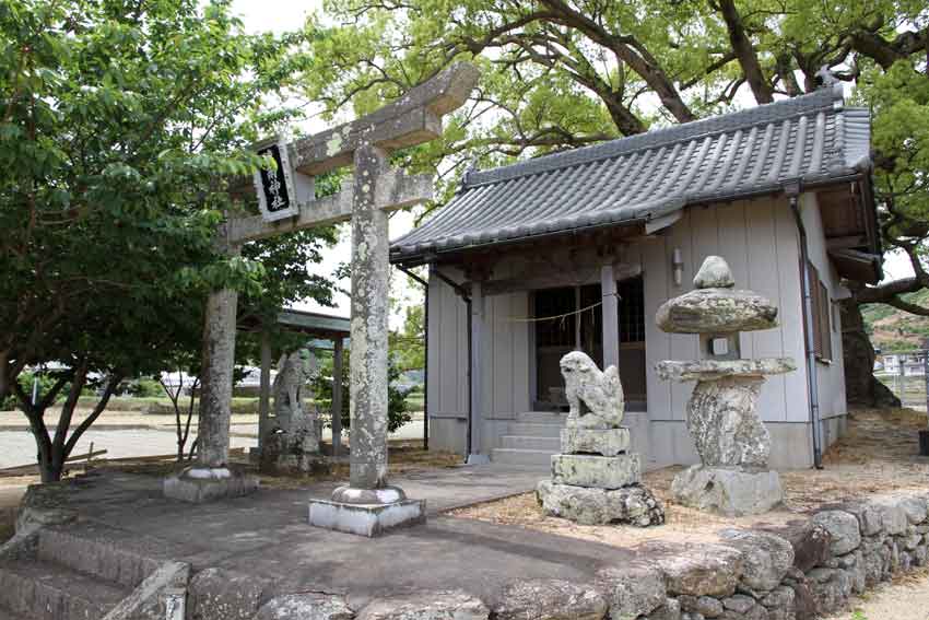 式内社「速雨神社(通称　雨宮)」♪　徳島市八多町_d0058941_20221261.jpg