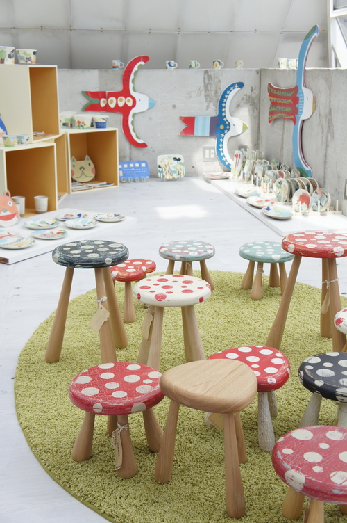 東日本大震災のチャリティ展-「ぼくたちにできること」_b0151262_1733679.jpg