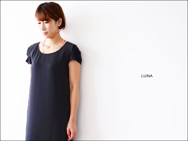 LUNA [ルナ] サテン二重織りレースケープ付きワンピース [F-5088]_f0051306_21373811.jpg