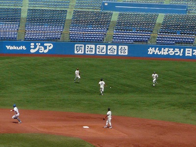 東洋大対青学大 9月11日 東都大学野球1部_b0166128_8181553.jpg