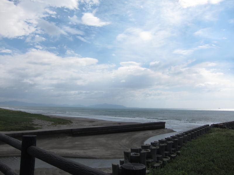 東シナ海を臨み、鉄分補給、怒涛の宴会へ！吹上浜・加世田ーサイクリスト＆ブロガー仲間が鹿児島に集結③_e0138081_2365675.jpg