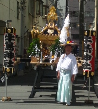 牛嶋神社大祭 ~鳳輦(ほうれん)牛車各町巡行編~_c0223001_11272257.jpg