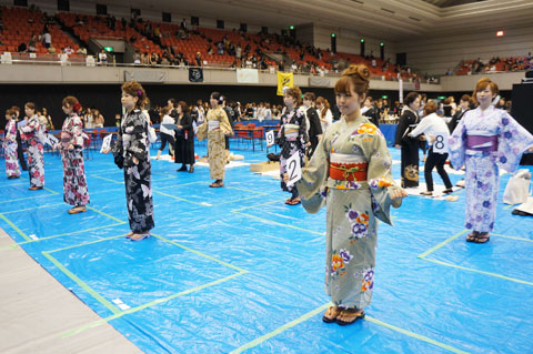 【brace】SPC理美容選手権大阪大会2012 競技風景2_c0080367_1232552.jpg