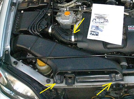 Bhレガシィ プラグ交換 青いそらの下で