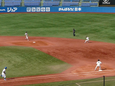 東洋大対青学大 9月12日 東都大学野球1部_b0166128_1952651.jpg