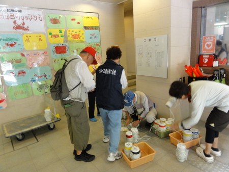 「青白く光るウミホタルわくわく観察会2012」 in せんなん里海公園_c0108460_1433739.jpg