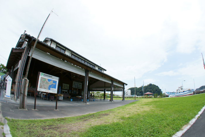 カツオふれあいセンター 黒潮一番館_a0077663_1842916.jpg