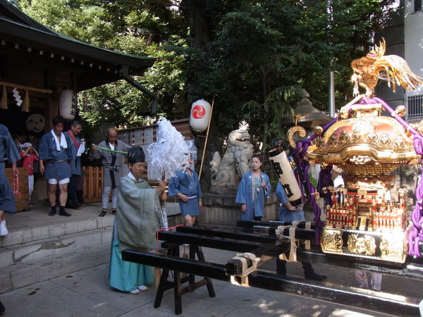 今日は氏神さまの祭り_a0086270_19194540.jpg