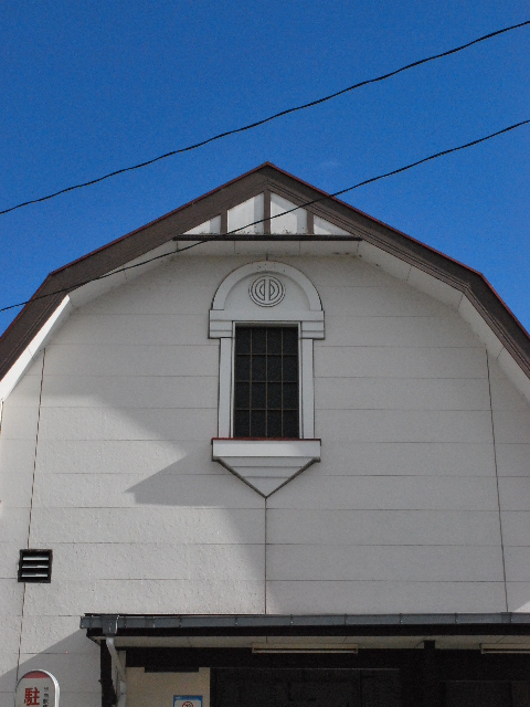 小田急電鉄・向ヶ丘遊園駅(昭和モダン建築探訪)_f0142606_2144444.jpg