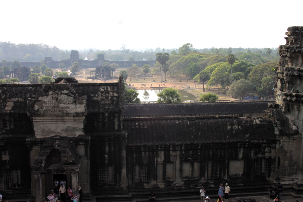 アンコール・ワットⅨ, 　堂上より　Angkor Wat_d0011713_9173161.jpg