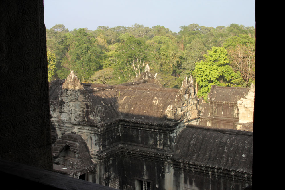 アンコール・ワットⅨ, 　堂上より　Angkor Wat_d0011713_9214576.jpg