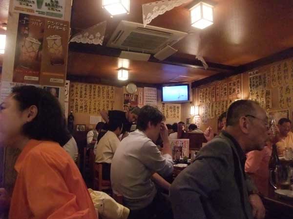 【新宿・思い出横丁(東京・新宿)めぐり 前編 -つるかめ食堂・鳥園 編-】_a0005436_1465160.jpg