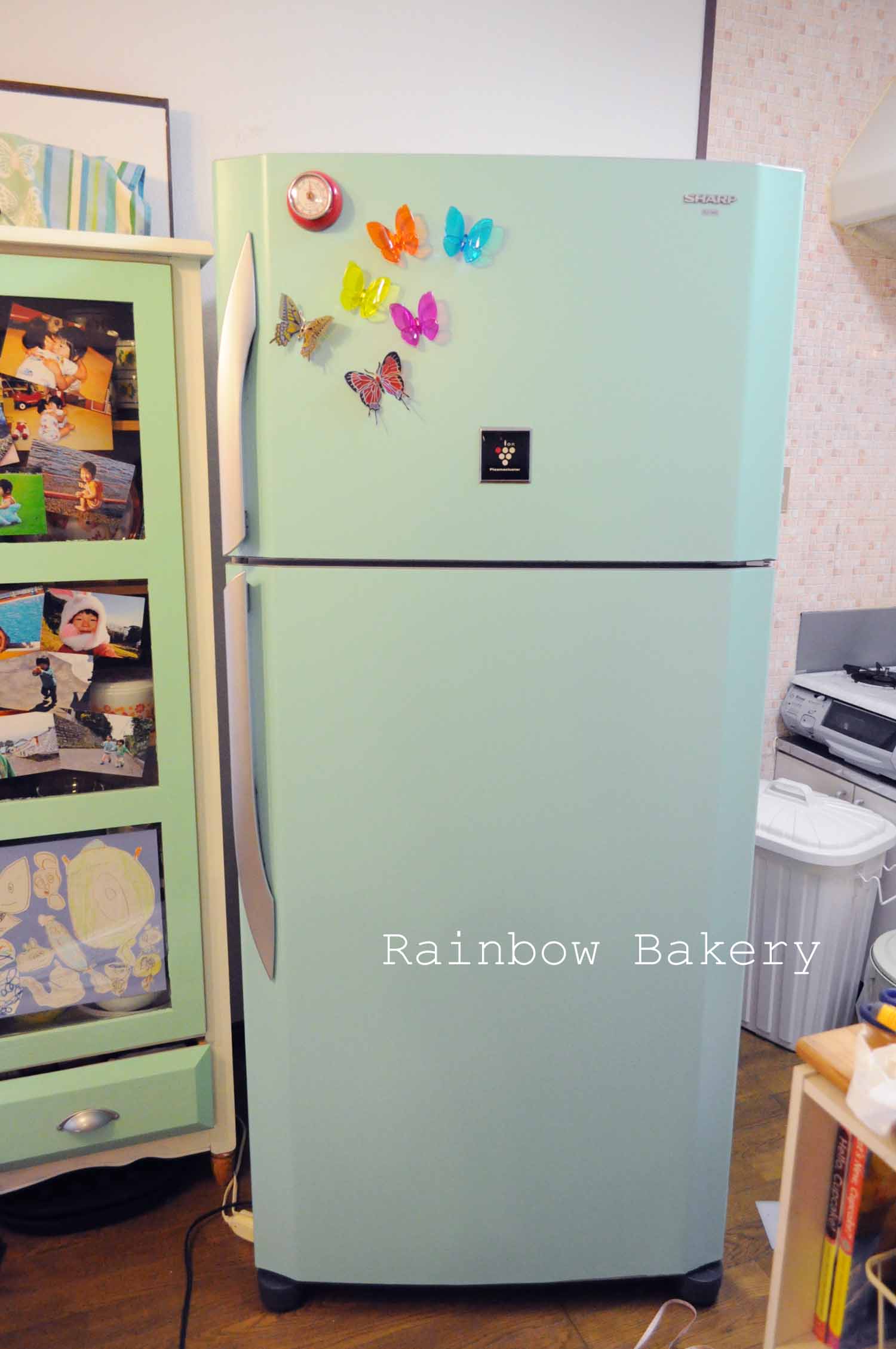 週末 3 生まれ変わった冷蔵庫 Rainbow Bakery 週末 3 生まれ変わった冷蔵庫 Rainbow Bakery