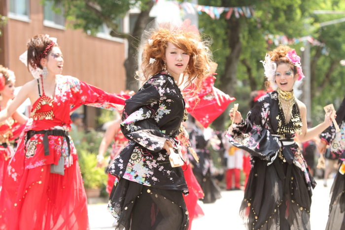 第59回よさこい祭り 1日目 HARE MAKE SALON FACE_a0077663_1719680.jpg