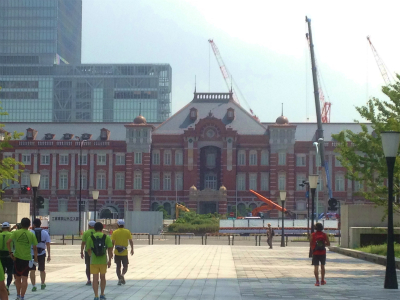 スタッフ夢舞い 2012_a0036808_1983015.jpg