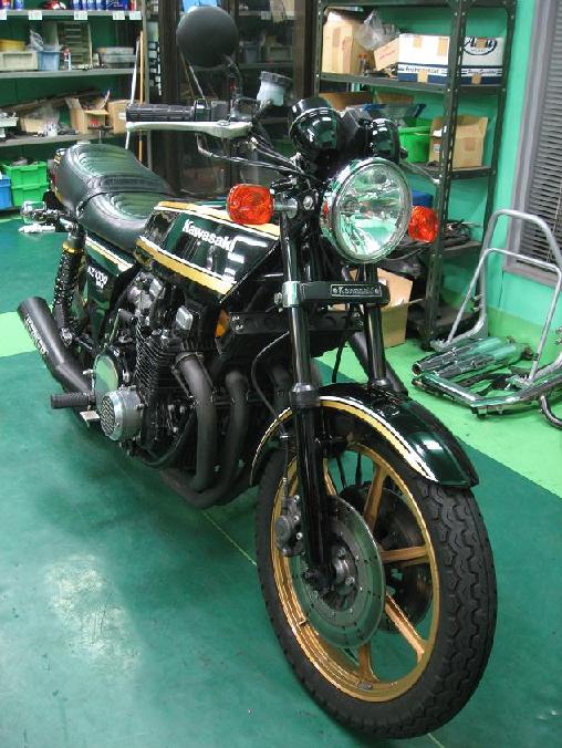 KZ1000MK-2！！！_f0231916_1556687.jpg