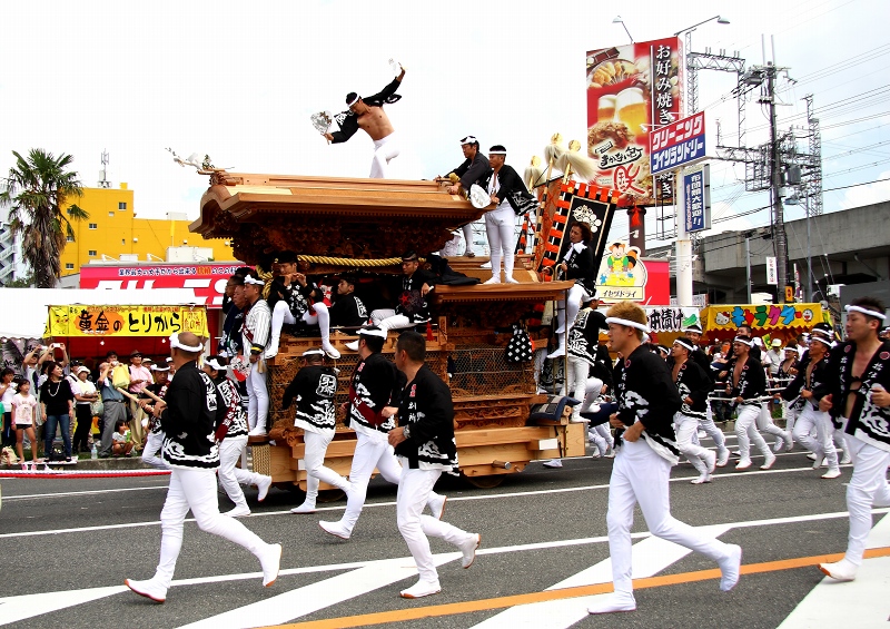 岸和田だんじり祭り⑥　岸和田駅南交差点_d0192727_23121484.jpg