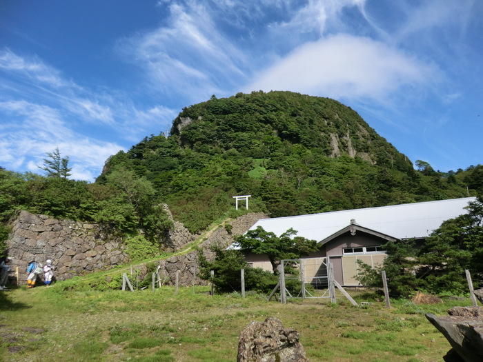 N0237 筒上山系へ　瓶ケ森は時間切れ_b0185573_22531914.jpg