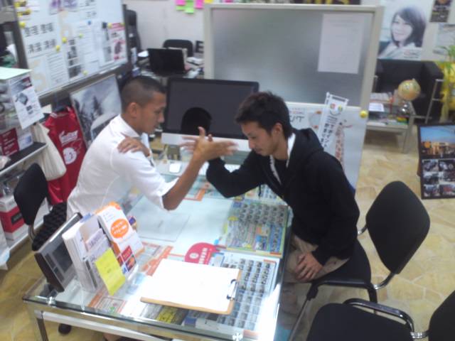 店長のニコニコブログ!9月19日 水曜日!_b0127002_2113886.jpg