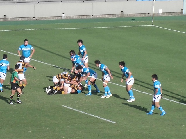 関東大学ラグビー慶応VS筑波を観戦　「残念！」_f0141310_89863.jpg