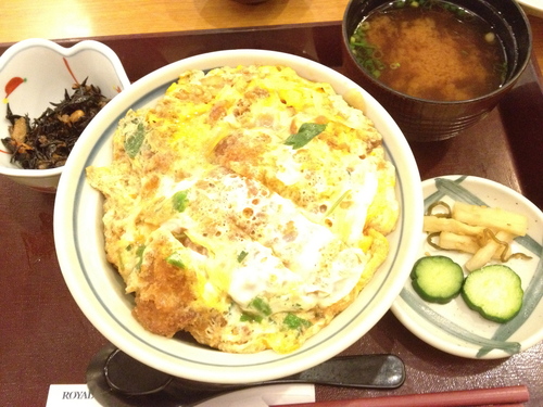 はじまり、はじまり・・・。_c0116714_1272982.jpg