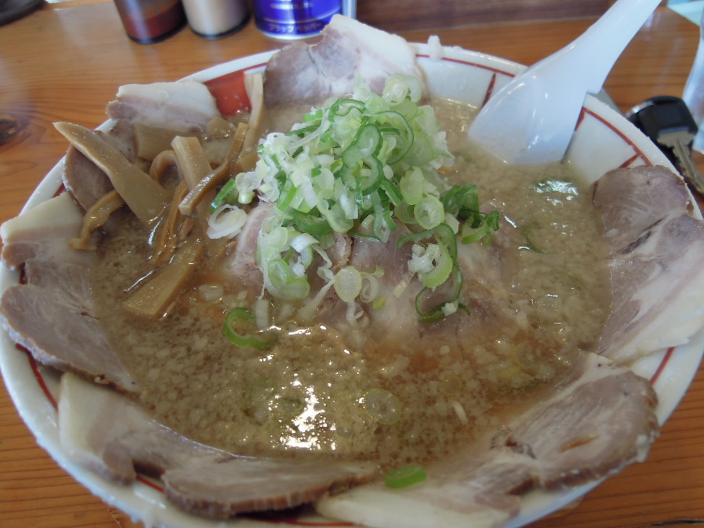 新潟ラーメン食べ歩き　９軒目　こってりラーメンGita_e0147226_019250.jpg