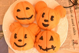 ハロウィンメロンパン_a0214059_19354955.jpg