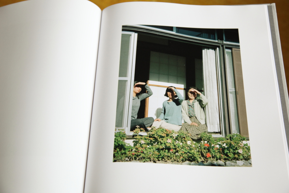大塚千野 Chino Otsuka 「Photo Album」 : roshinbooks.blog 大塚千野 Chino Otsuka 「Photo Album」 : roshinbooks.blog