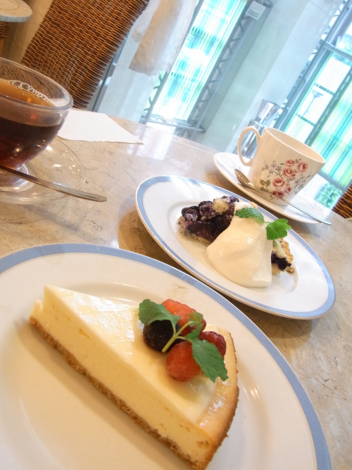 コルノ ディ ブエ リピエーニ&福岡のチーズケーキのおいしいカフェ Octà Hotel Cafè_b0246303_233932.jpg