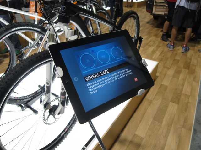 Interbike Expoが始まりました!_e0069415_10385299.jpg