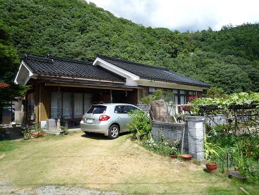 川のほとりの大改修_d0087595_20261231.jpg