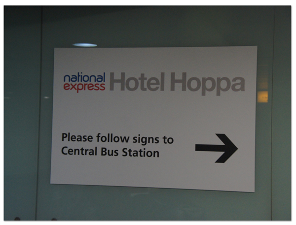 エーゲ海・アドリア海クルーズ(3) Hoppaバスでヒルトンホテルへ_d0210324_441329.jpg