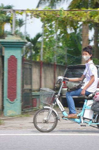 XE DAP DIEN ( 電動自転車 ) の街 Hai Phong ..._c0189379_20132612.jpg