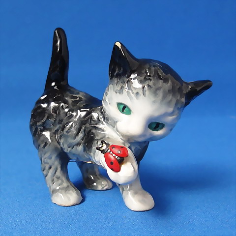 ドイツ ヴィンテージフィギュア ゲーベル ねことてんとう虫 マロージナエ ミュージアム ドイツ ヴィンテージフィギュア ゲーベル ねことてんとう虫 マロージナエ ミュージアム