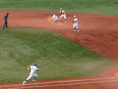 青学大対中央大 9月18日 東都大学野球1部_b0166128_14351997.jpg