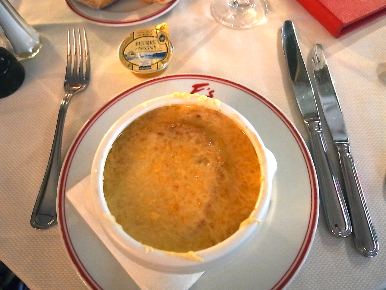 Soupe à l\'oignon chez Fouque\'t - オニオングラタンスープ@カフェフーケ_a0231632_16384690.jpg