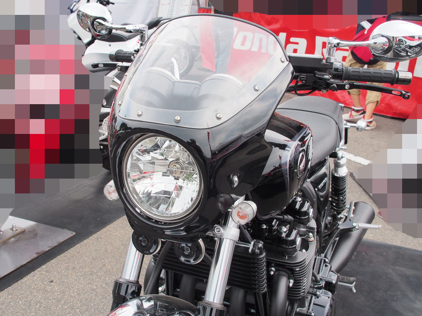 HONDA CB1100 BLACK STYLE（グラファイトブラック） カスタマイズ仕様_d0244687_1833512.jpg