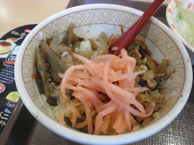 すき家のきんぴらこんにゃく牛丼　　門真下馬伏店_c0118393_15241158.jpg