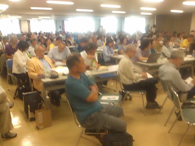 福島原発告訴団全国集会に300人_e0068696_19283419.jpg