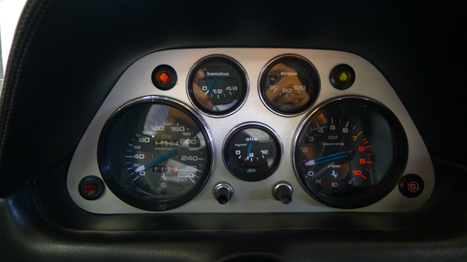 milano の2台のGTS_a0129711_21121295.jpg