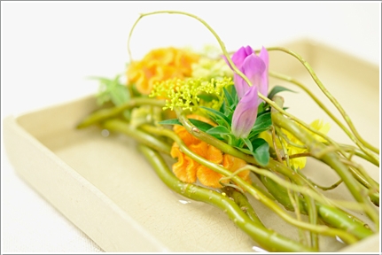 手作りの花留め Utsuwaのレッスン 14 Oneover F ライフデザインスタジオ レッスン情報
