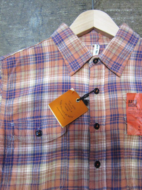 毎度・絶妙な配色です♪ Kato BASIC ・・・ CHECK WORK NELL SHIRTS ★_d0152280_2174965.jpg