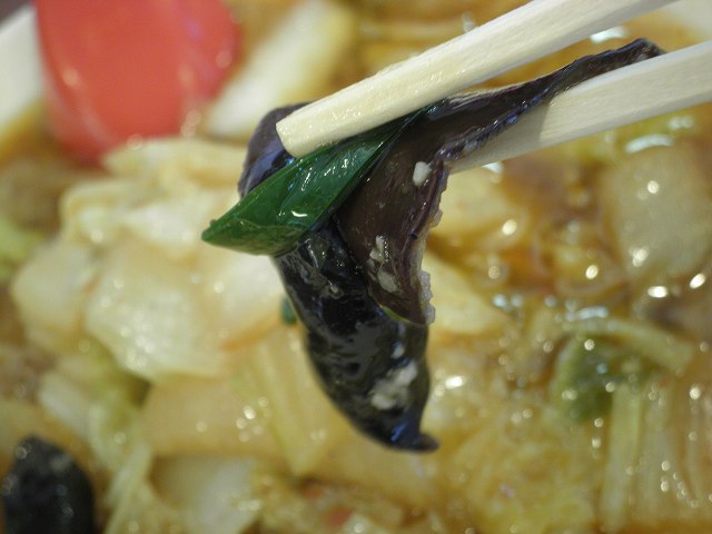 彩華ラーメン　　　　宝塚店_c0118393_8385430.jpg