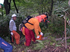 平成24年9月23日（日）　高川山林　参加人数：19名、天候：晴れのち曇りのち雨_c0173813_22342129.jpg