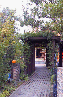 f0227218_22112165.png